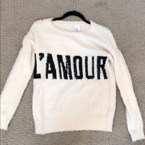 Oh MG Sweaters - Ivory women’s sweater M with LAMOUR on front NWT